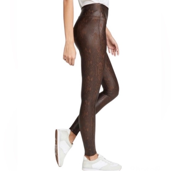 SPANX® Snake Print Faux Leather Leggings
BROWN SNAKESKIN, Size L - Picture 1 of 8